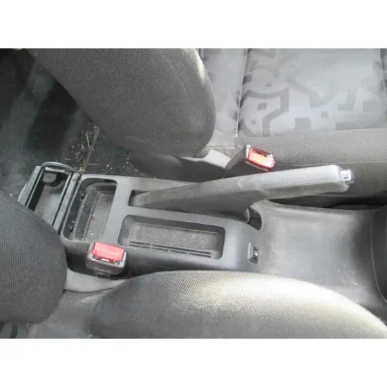 VOLKSWAGEN GOLF IV BERLINA (1J1) '1998 BASICO BLANCO