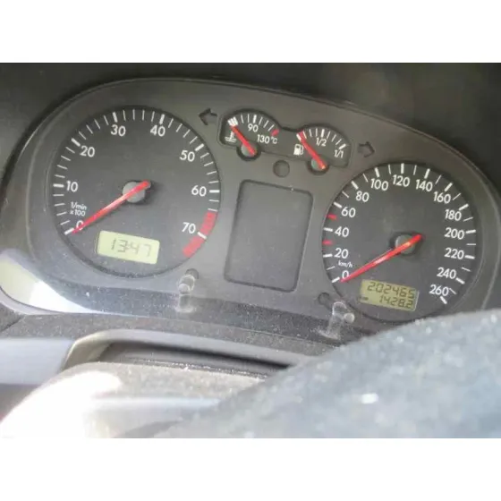 VOLKSWAGEN GOLF IV BERLINA (1J1) '1998 BASICO BLANCO