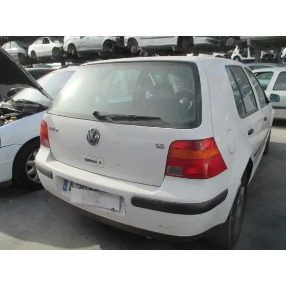 VOLKSWAGEN GOLF IV BERLINA (1J1) '1998 BASICO BLANCO