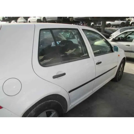 VOLKSWAGEN GOLF IV BERLINA (1J1) '1998 BASICO BLANCO