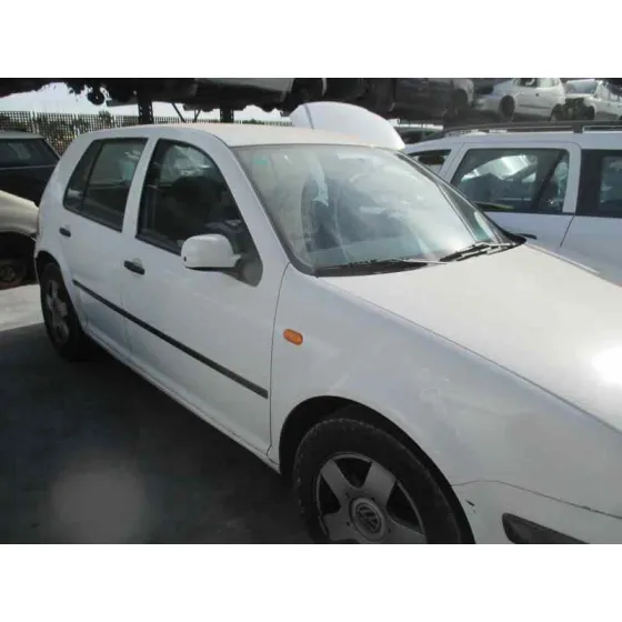 VOLKSWAGEN GOLF IV BERLINA (1J1) '1998 BASICO BLANCO