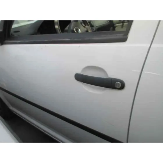 VOLKSWAGEN GOLF IV BERLINA (1J1) '1998 BASICO BLANCO