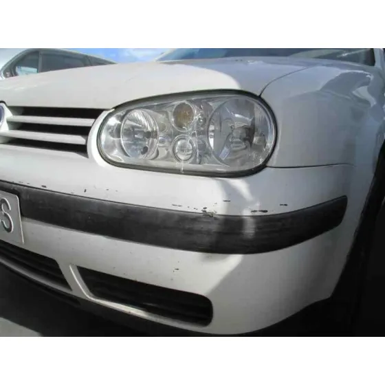 VOLKSWAGEN GOLF IV BERLINA (1J1) '1998 BASICO BLANCO