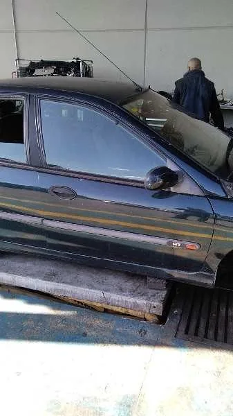 RENAULT LAGUNA (B56) '1999 2.2 DT RXE AZUL