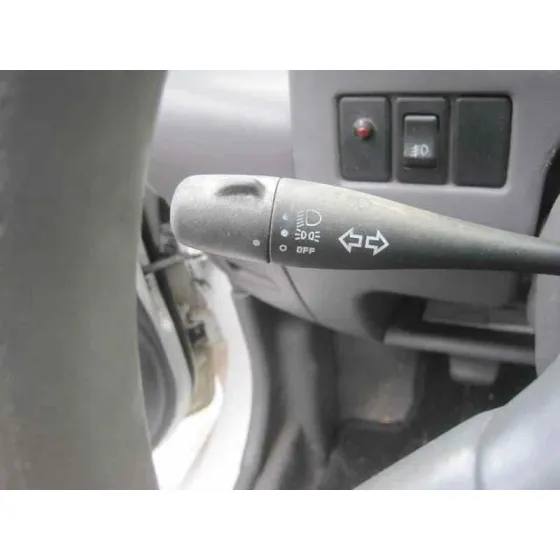NISSAN MICRA (K11) '1995 BASICO (K11) BLANCO