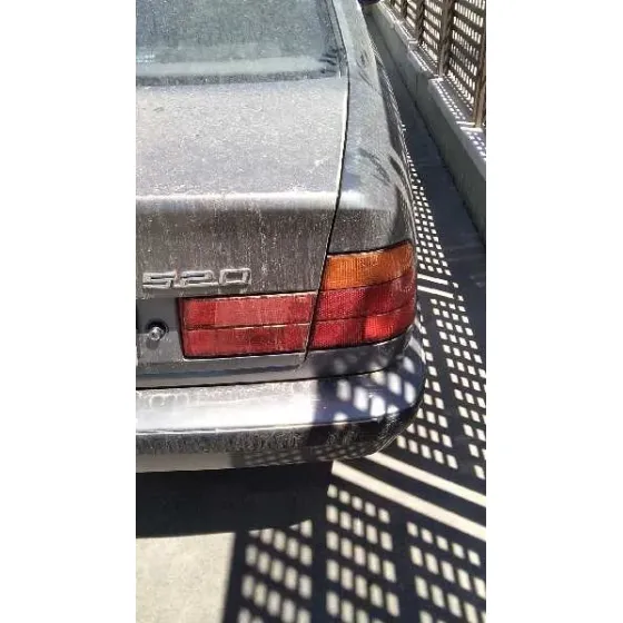 BMW SERIE 5 BERLINA (E34) '1992 520I (110KW) GRIS