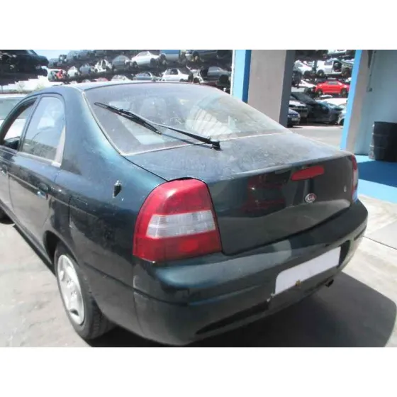 KIA SHUMA '1999 1.5 COMFORT 5 BERLINA VERDE