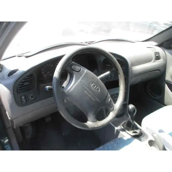 KIA SHUMA '1999 1.5 COMFORT 5 BERLINA VERDE