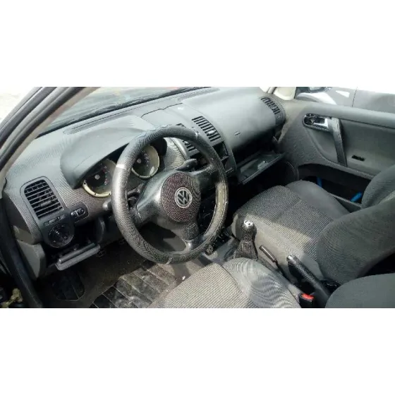 VOLKSWAGEN POLO BERLINA (6N2) '2000 CONCEPTLINE NEGRO