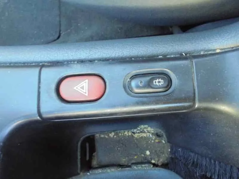 RENAULT LAGUNA (B56) RENAULT LAGUNA (B56) '1997 2.2 D ANADE AZUL 1996