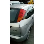 FORD FOCUS BERLINA (CAK) FORD FOCUS BERLINA (CAK) '1999 AMBIENTE PLATA 1998