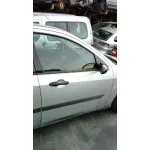 FORD FOCUS BERLINA (CAK) '1999 AMBIENTE PLATA