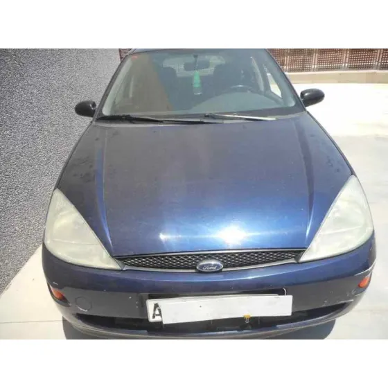 FORD FOCUS BERLINA (CAK) '1999 AMBIENTE AZUL