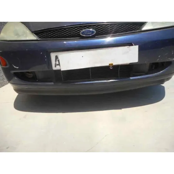 FORD FOCUS BERLINA (CAK) '1999 AMBIENTE AZUL