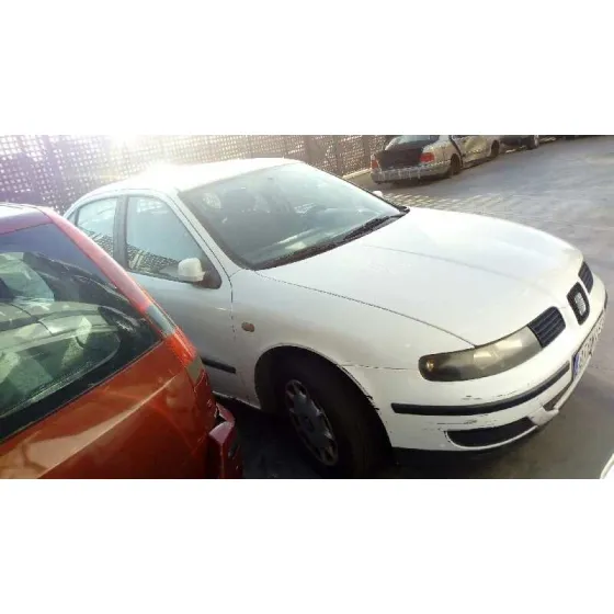 SEAT TOLEDO (1M2) '1999 SELECT BLANCO
