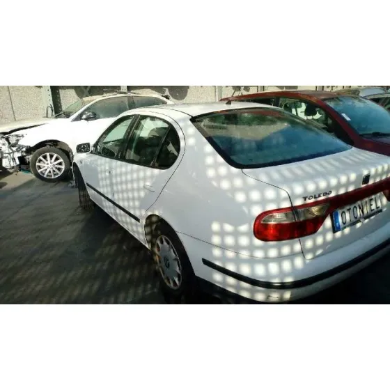 SEAT TOLEDO (1M2) '1999 SELECT BLANCO