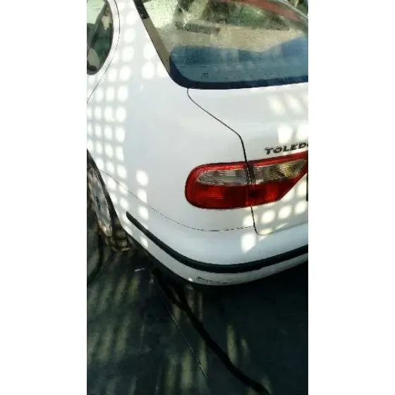 SEAT TOLEDO (1M2) '1999 SELECT BLANCO