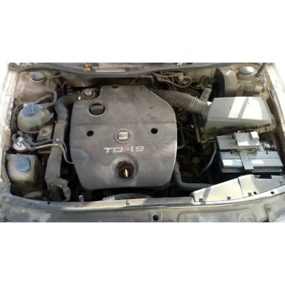SEAT TOLEDO (1M2) '1999 SELECT BLANCO