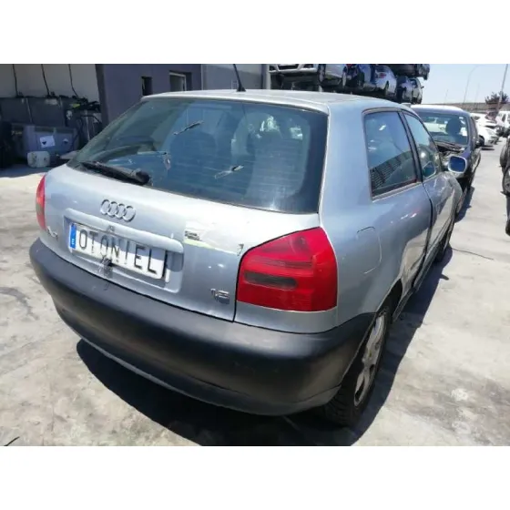 AUDI A3 (8L) '1998 1.8 AMBIENTE PLATA