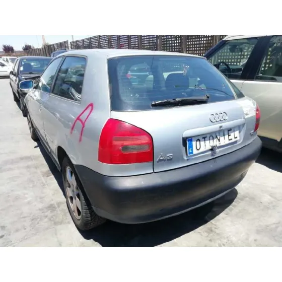 AUDI A3 (8L) '1998 1.8 AMBIENTE PLATA