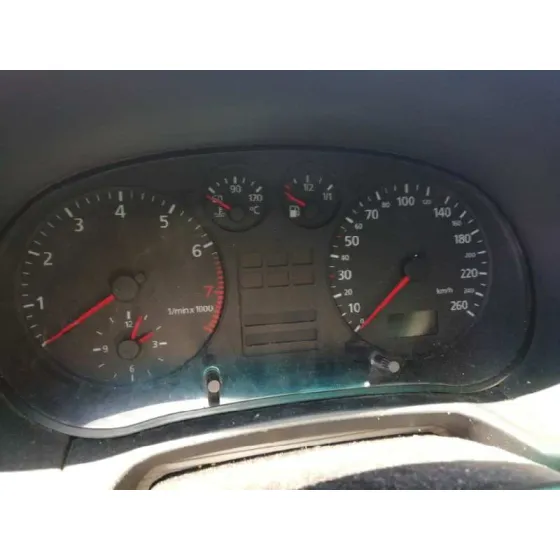 AUDI A3 (8L) '1998 1.8 AMBIENTE PLATA