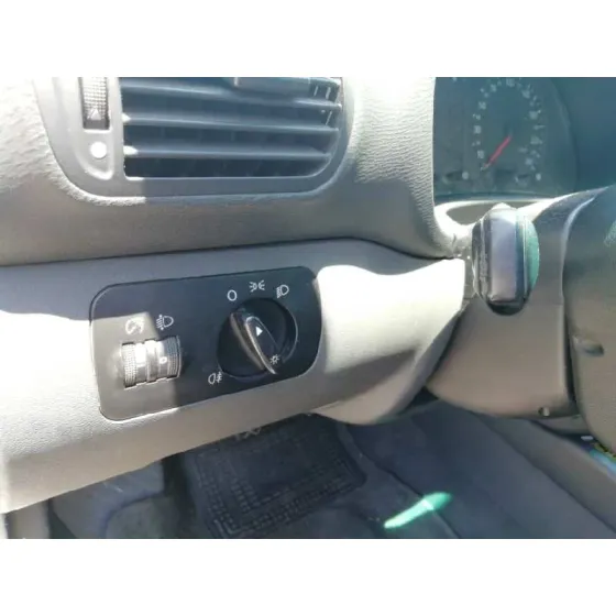 AUDI A3 (8L) '1998 1.8 AMBIENTE PLATA