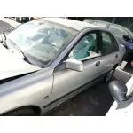 VOLVO S40 BERLINA '1998 1.6 GRIS