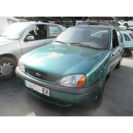 FORD FIESTA BERLINA (DX) '2000 AMBIENTE VERDE