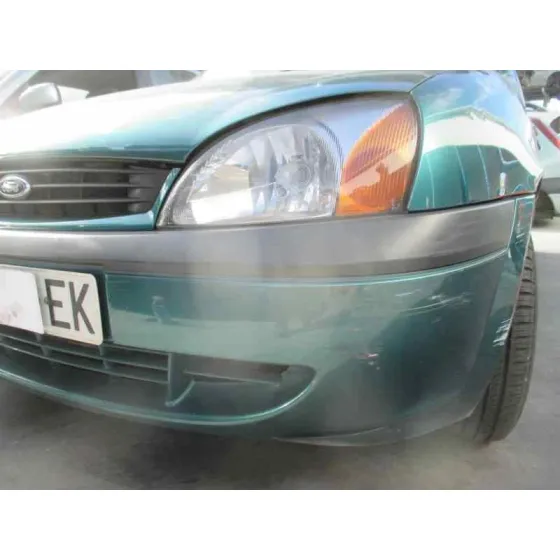 FORD FIESTA BERLINA (DX) '2000 AMBIENTE VERDE