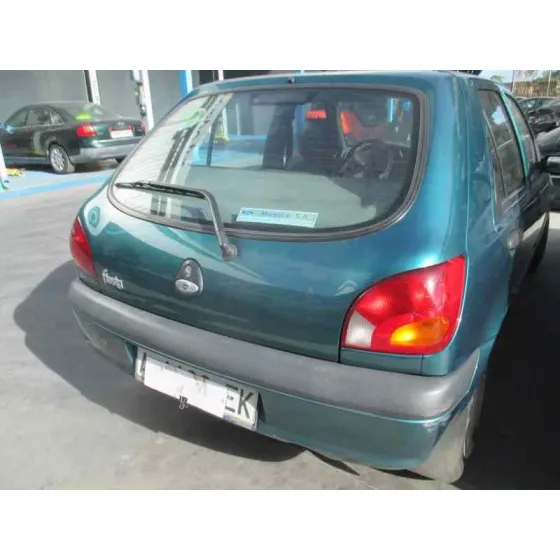 FORD FIESTA BERLINA (DX) '2000 AMBIENTE VERDE