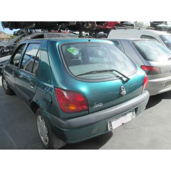 FORD FIESTA BERLINA (DX) '2000 AMBIENTE VERDE