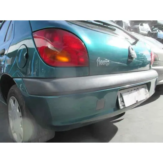 FORD FIESTA BERLINA (DX) '2000 AMBIENTE VERDE