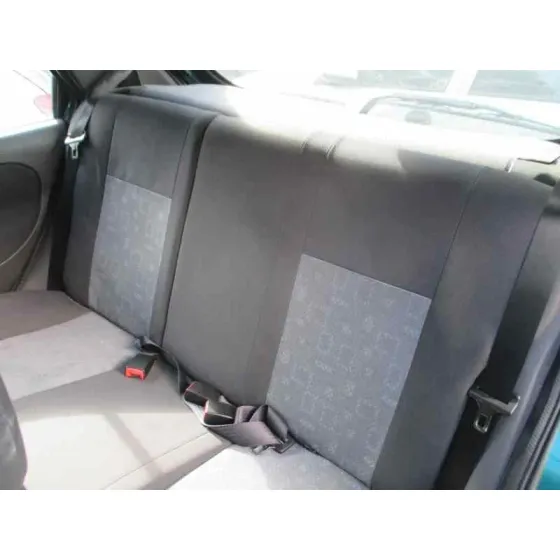 FORD FIESTA BERLINA (DX) '2000 AMBIENTE VERDE