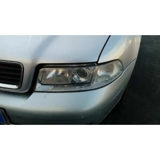 AUDI A4 BERLINA (B5) '2000 1.9 TDI GRIS