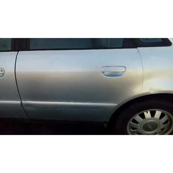AUDI A4 BERLINA (B5) '2000 1.9 TDI GRIS