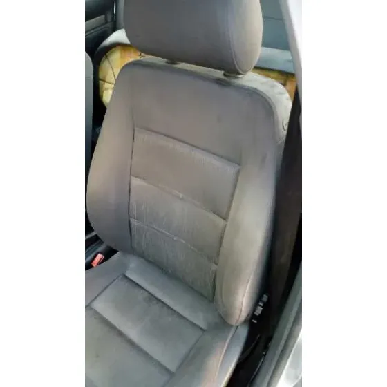 AUDI A4 BERLINA (B5) '2000 1.9 TDI GRIS