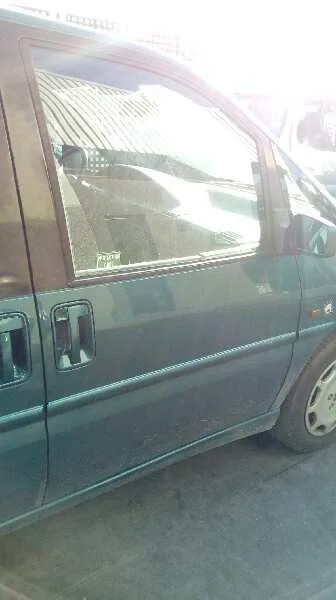 PEUGEOT 806 PEUGEOT 806 '1998 PORT AVENTURA VERDE 1998