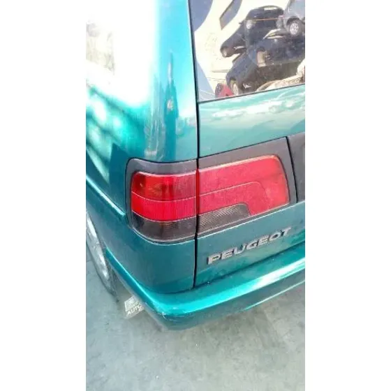 PEUGEOT 806 '1998 PORT AVENTURA VERDE
