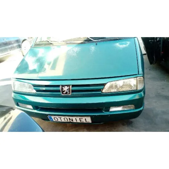 PEUGEOT 806 '1998 PORT AVENTURA VERDE
