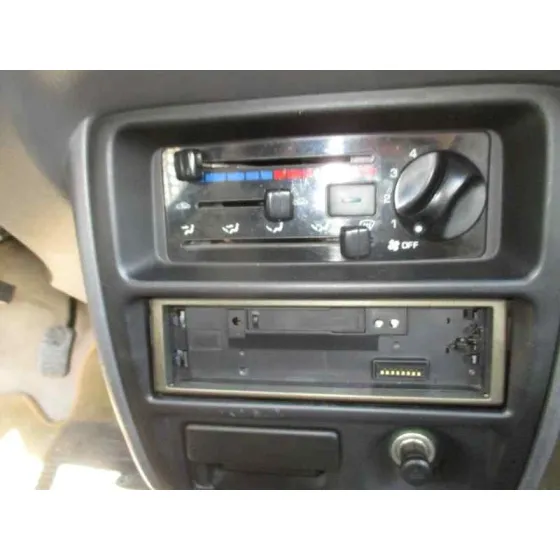 MAZDA DEMIO (DW) '1999 1.3 FE AZUL