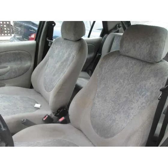 FORD FIESTA BERLINA '1997 GHIA VERDE OSCURO