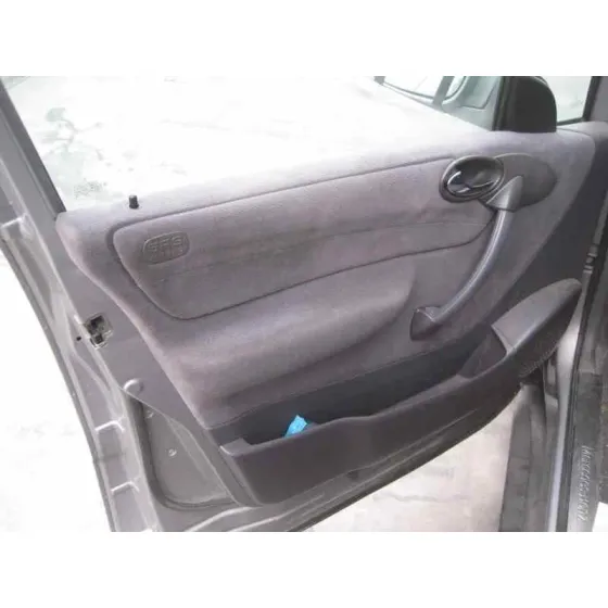 MERCEDES CLASE A (W168) '1999 160 (168.033) PLATA