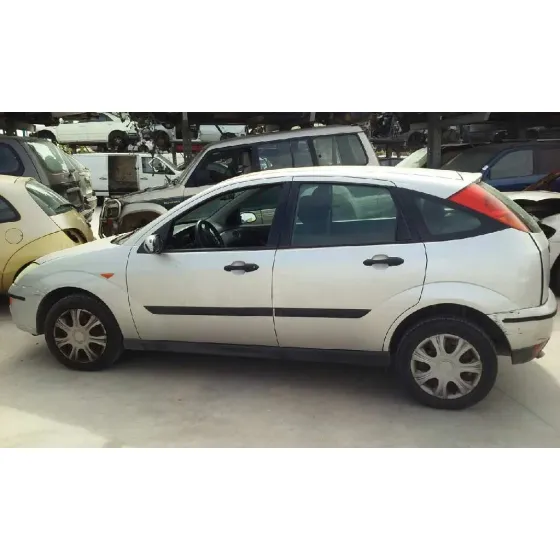 FORD FOCUS BERLINA (CAK) '1999 AMBIENTE GRIS PLATA