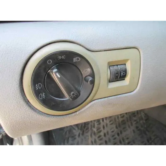 SKODA OCTAVIA BERLINA (1U2) '2000 1.9 TDI GLX GRIS
