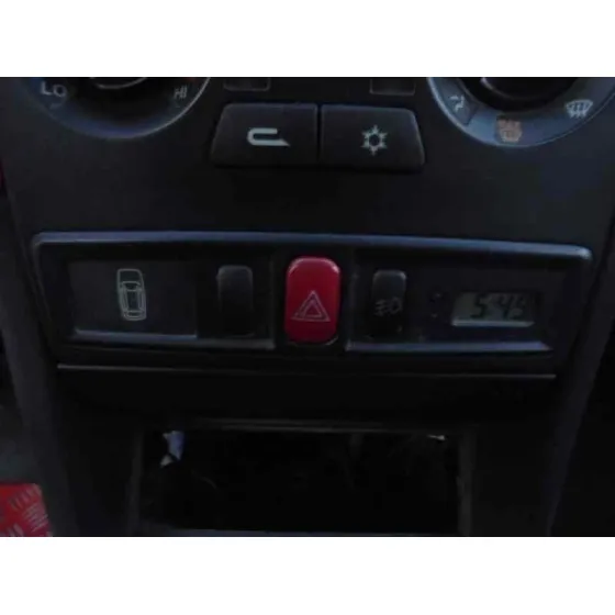 ALFA ROMEO 146 '2000 1.9 JTD ROJO