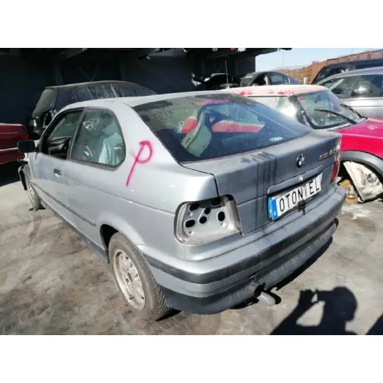 BMW SERIE 3 COMPACTO (E36) '1997 318TDS COMFORT EDITION GRIS PLATA