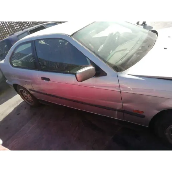 BMW SERIE 3 COMPACTO (E36) '1997 318TDS COMFORT EDITION GRIS PLATA