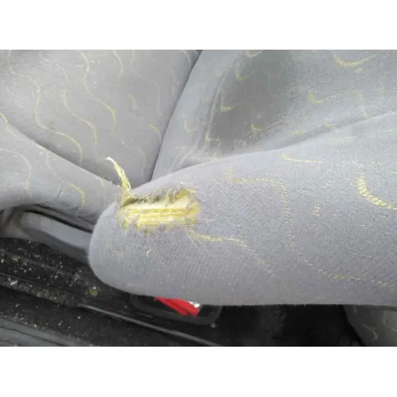 FORD KA (CCQ) '2000 BASICO DORADO