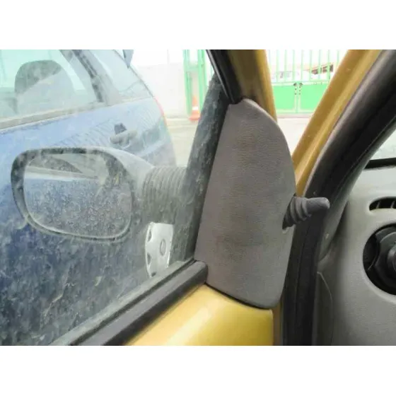 FORD KA (CCQ) '2000 BASICO DORADO