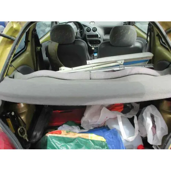 FORD KA (CCQ) '2000 BASICO DORADO